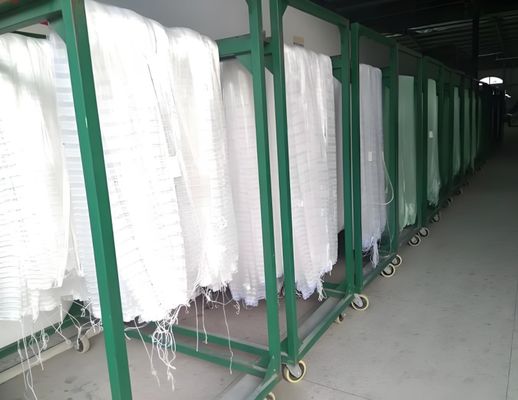Beli Serat Nilon 66 yang Kuat dan Elastis untuk Ketahanan terhadap Minyak dan Bahan Kimia dalam Warna Putih/Hitam dengan Pilihan Pra-Warna atau Pewarnaan online manufacture