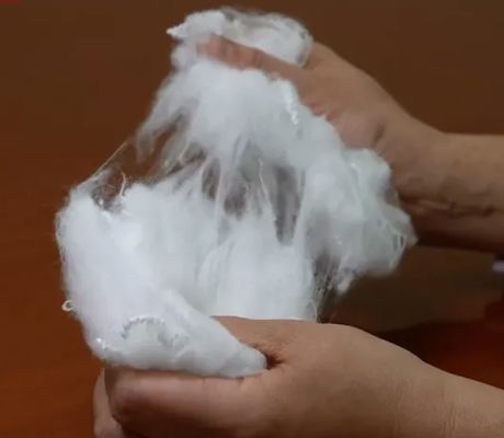 Recycled 140Ktex 3Dtex Virgin Acrylic Fiber Tow Superior For Yarn Fabric Making Defects 10mg/100g